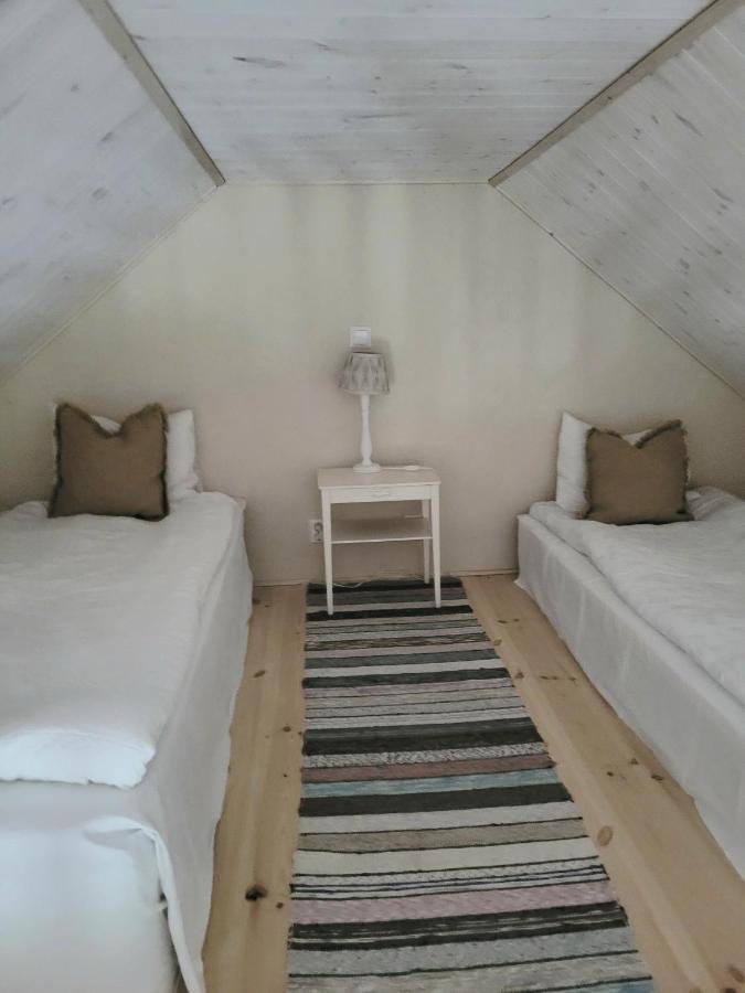 Mysigt Hus I Liten By Naera Havet Ystad Extérieur photo