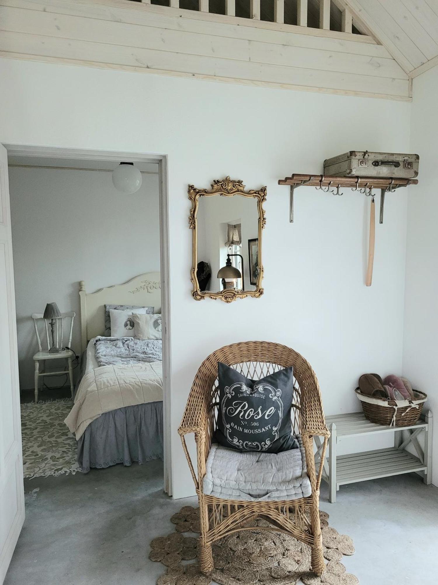 Mysigt Hus I Liten By Naera Havet Ystad Extérieur photo